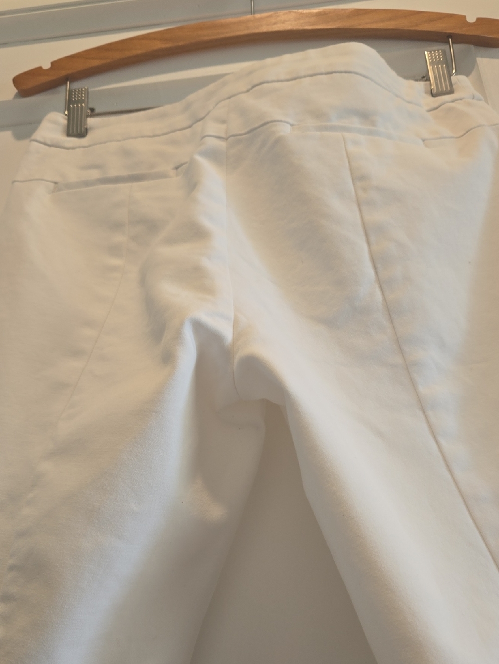 Adrianna Papell White Cropped Slacks - Picture 10 of 12